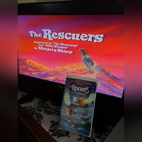 VHS The Rescuers - Picture 1 of 3